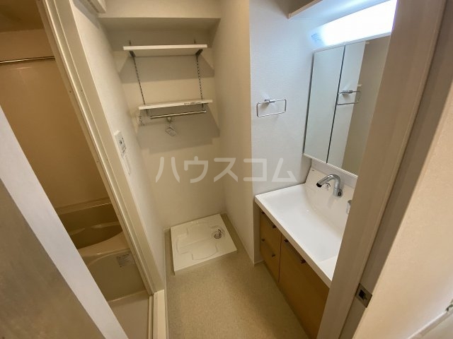 13/30 洗面