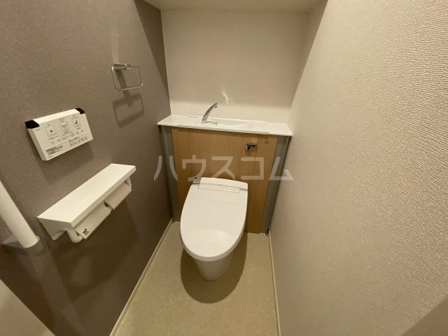 13/30 トイレ