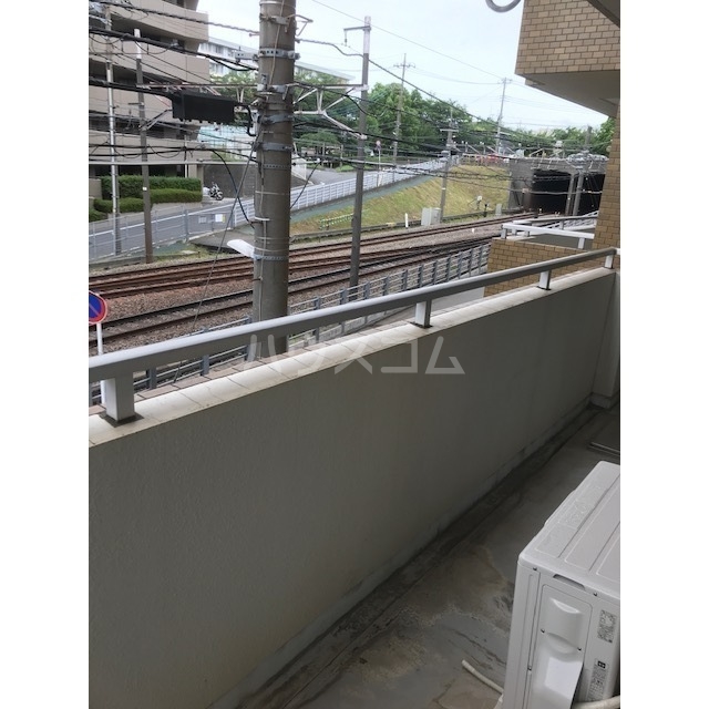 13/17 バルコニー