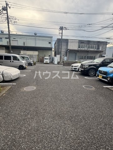 16/26 駐車場