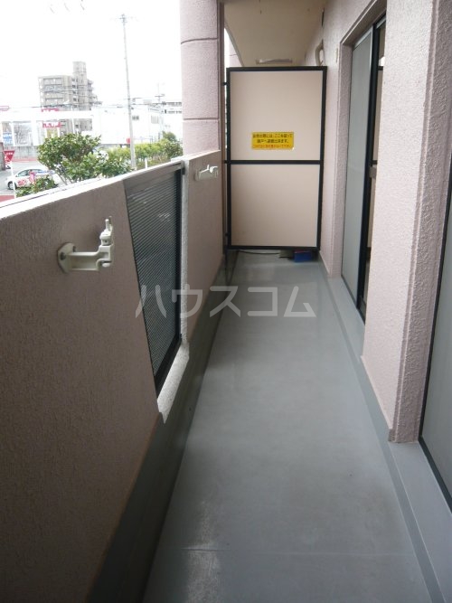 14/27 バルコニー