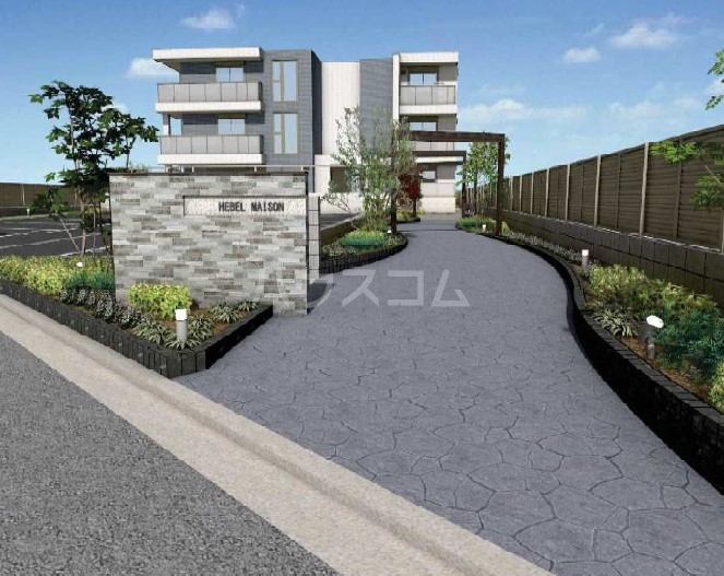 24/30 エントランス