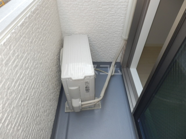 18/28 バルコニー