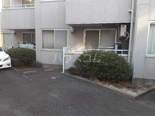 20/22 エントランス