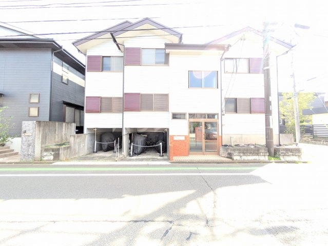 2/30 外観
