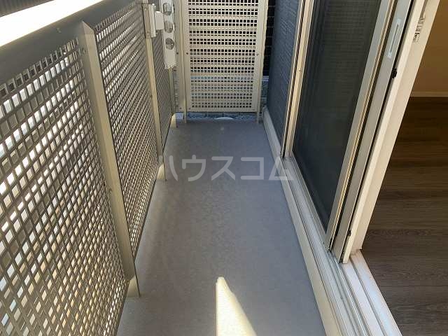 17/30 バルコニー
