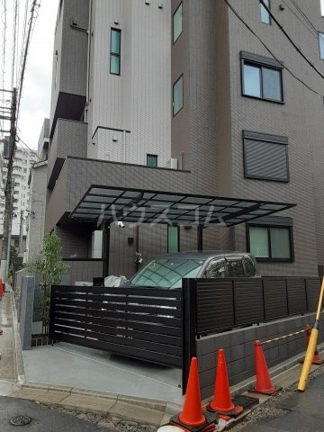 26/30 駐車場