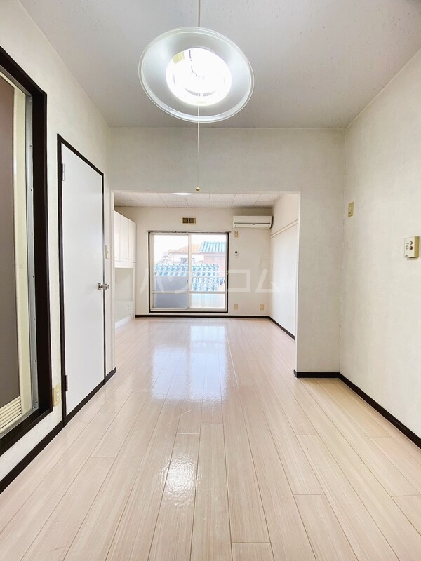 3/23 リビング/ダイニング