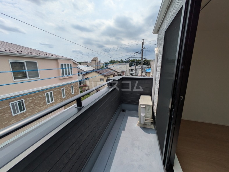 21/30 バルコニー