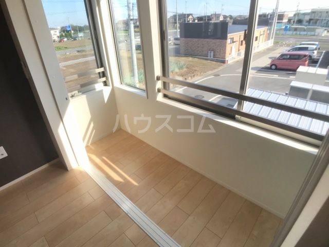 14/18 バルコニー