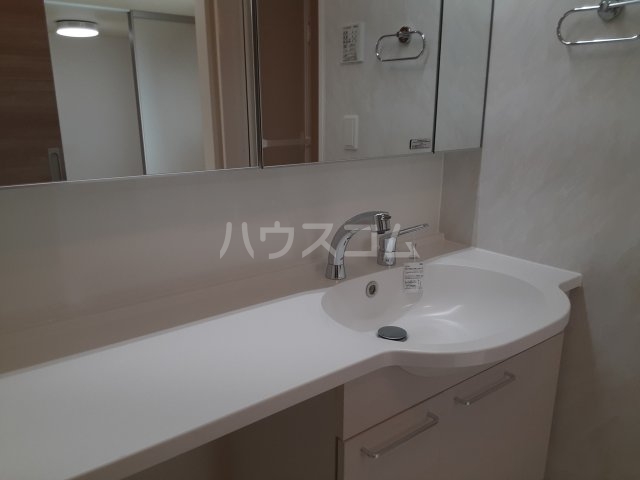 14/30 洗面