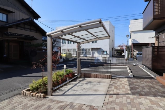 4/5 駐車場