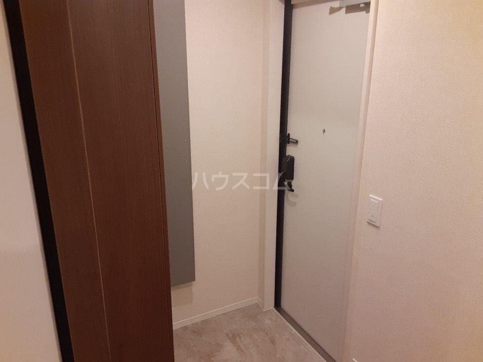 13/30 玄関
