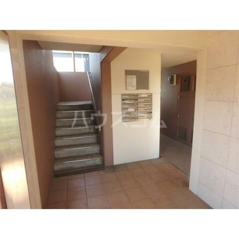 17/27 エントランス