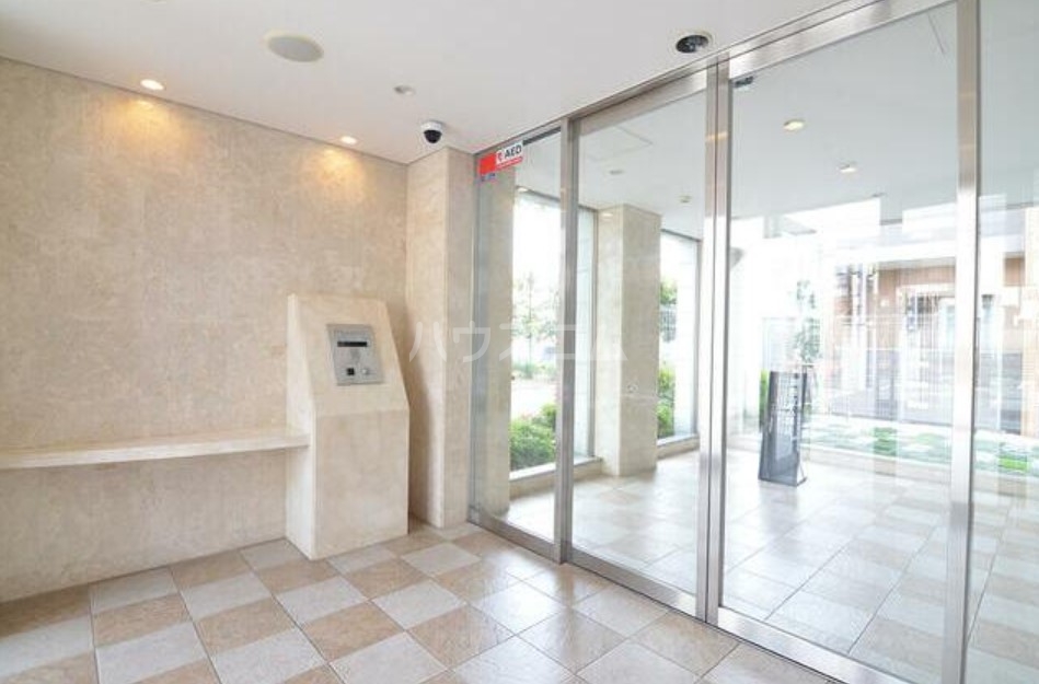 13/22 エントランス