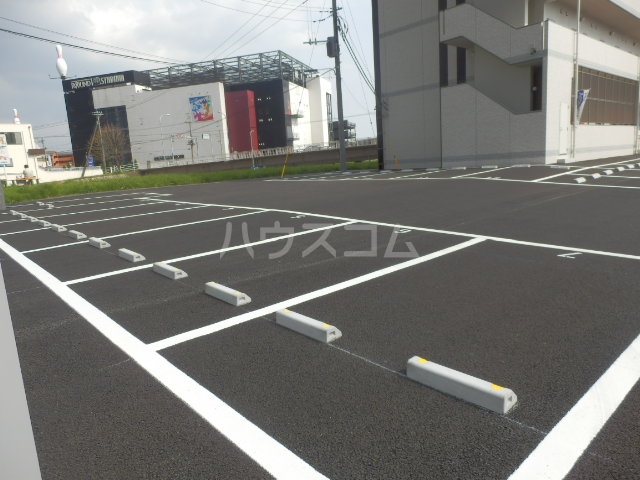2/10 駐車場