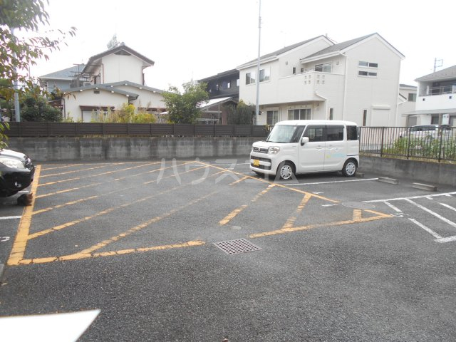 3/4 駐車場
