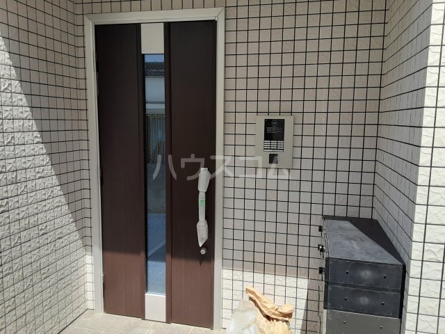 29/30 エントランス