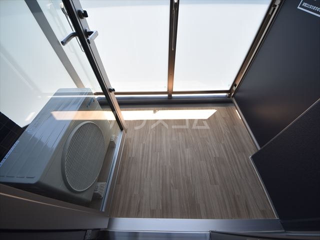 19/30 バルコニー