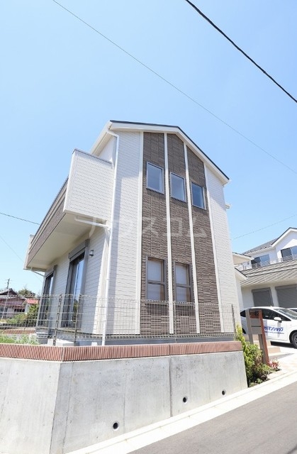 20/30 エントランス