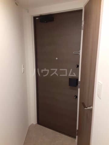13/29 玄関
