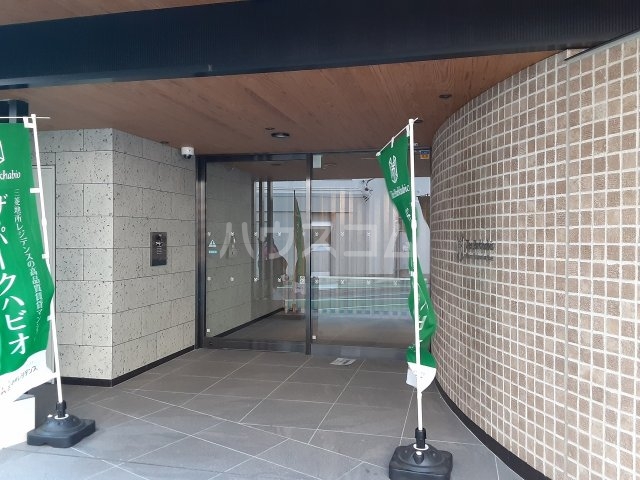 17/20 エントランス