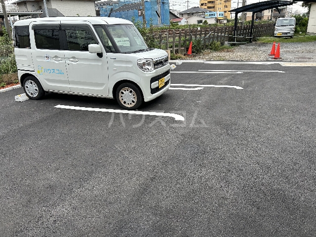 22/30 駐車場