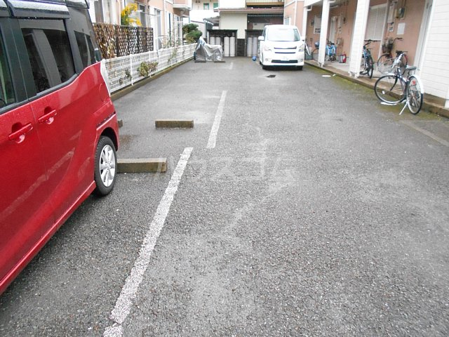24/30 駐車場