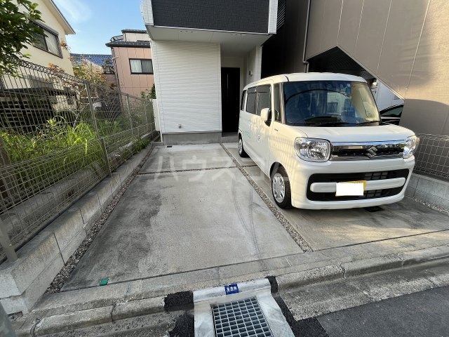 2/8 駐車場