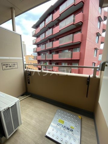 20/30 バルコニー