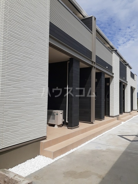 14/21 エントランス