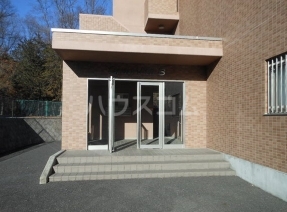 2/11 エントランス