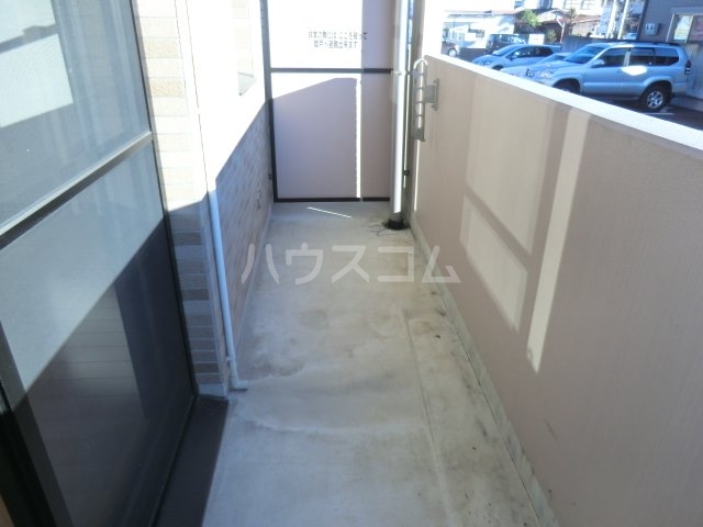 19/28 バルコニー