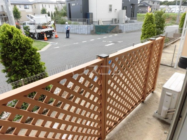 13/19 バルコニー