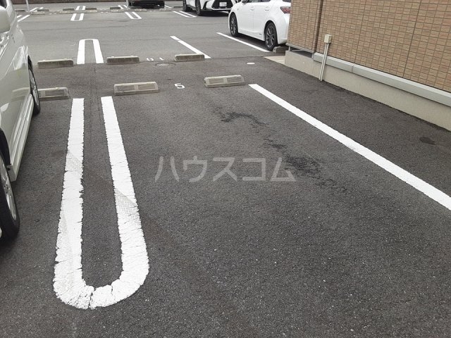 4/5 駐車場