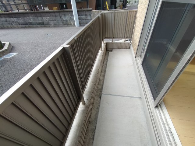 19/30 バルコニー