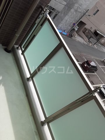 14/27 バルコニー