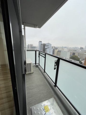 17/28 バルコニー