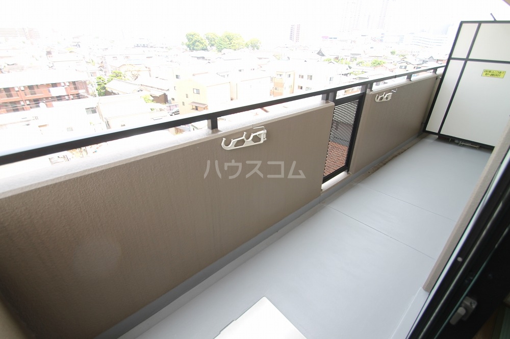 20/30 バルコニー