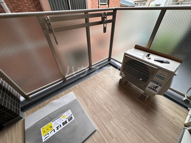 21/30 バルコニー