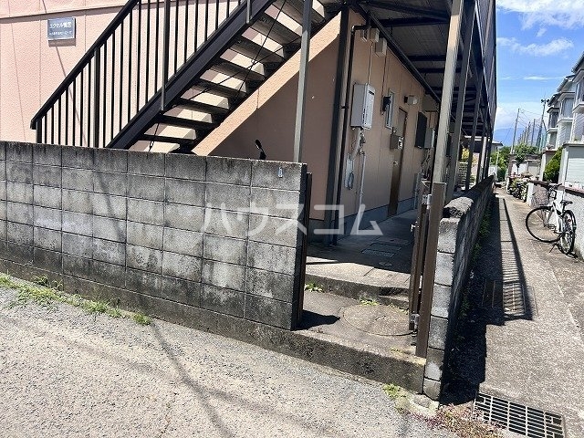 3/4 エントランス