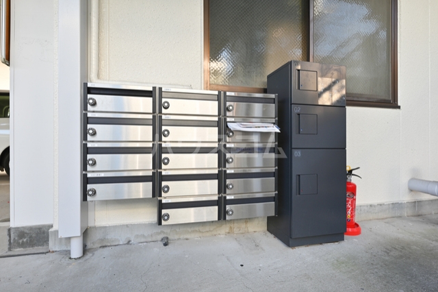 3/8 エントランス