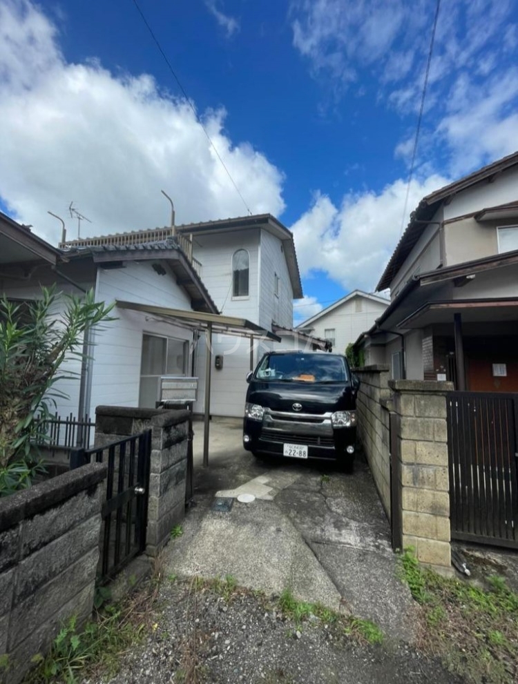 29/30 エントランス