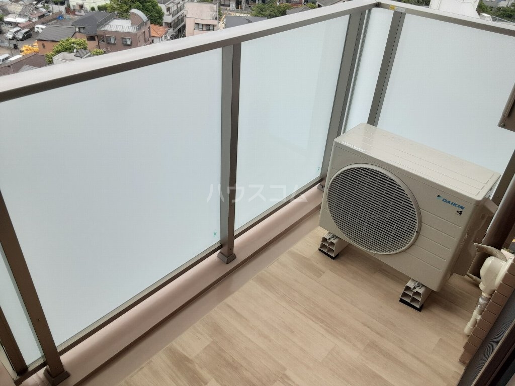 21/30 バルコニー