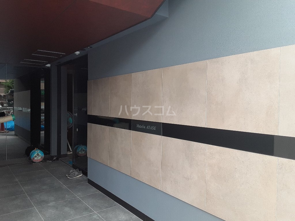 2/3 エントランス