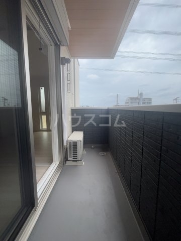 13/30 バルコニー