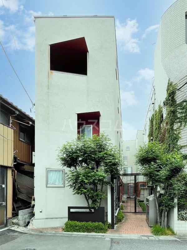 グランエッグス東大前の外観