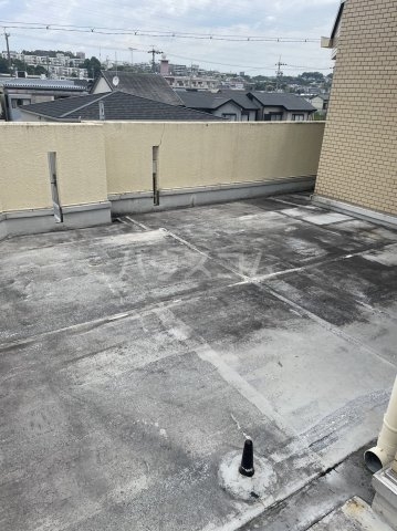 20/30 バルコニー