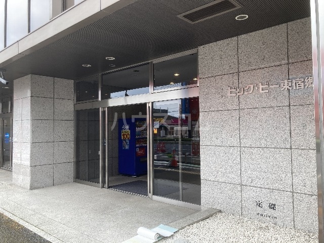 21/29 エントランス
