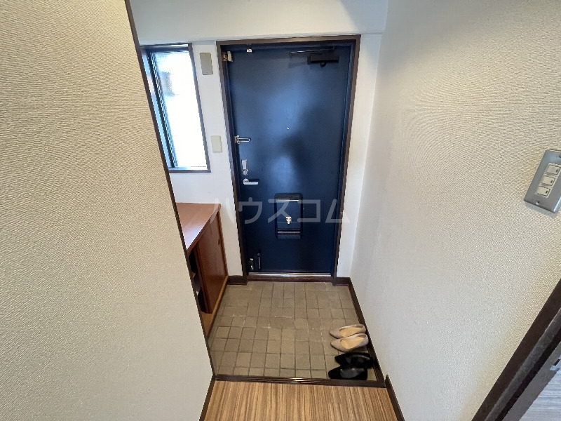 13/30 玄関
